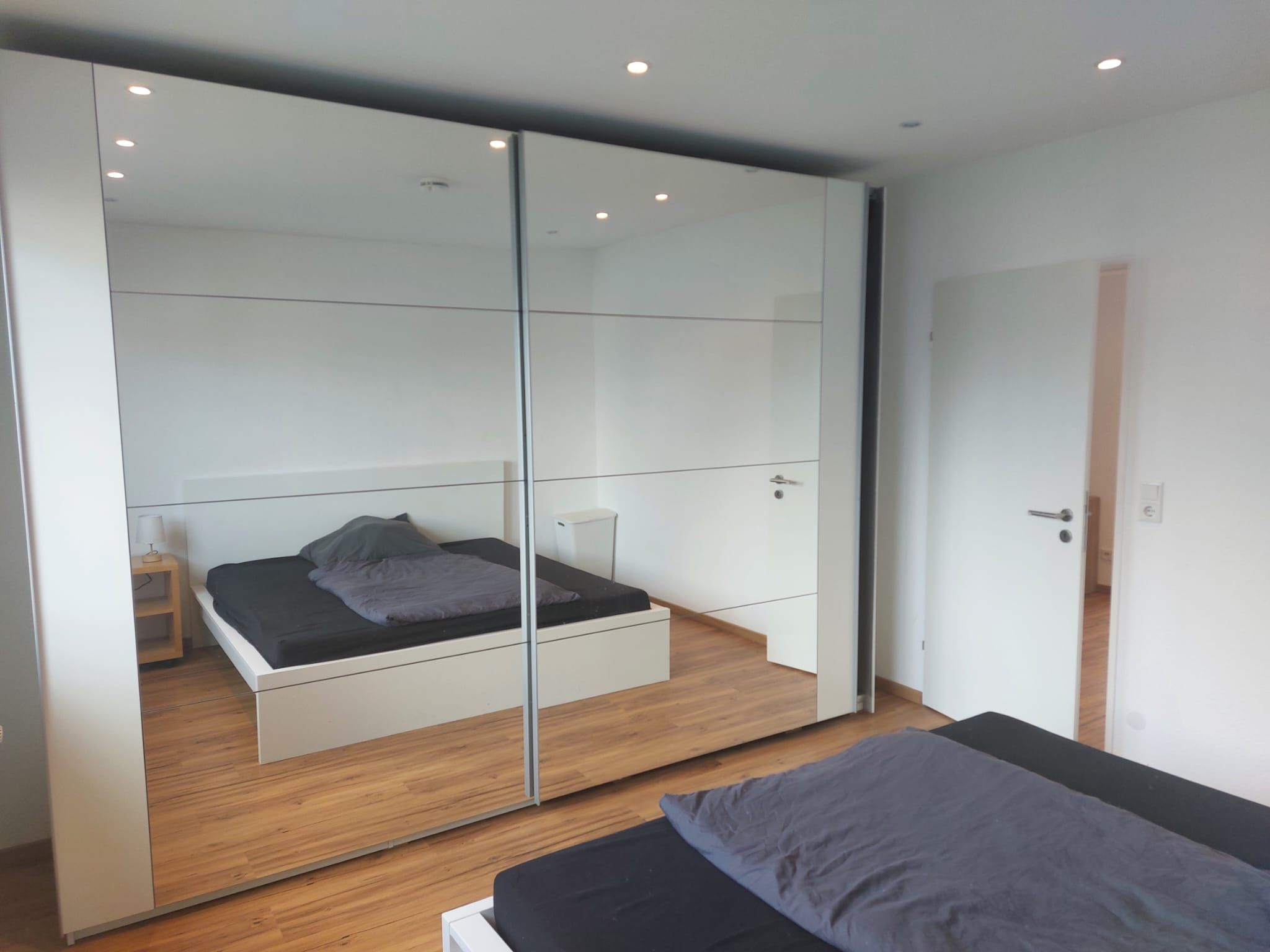 Helle 2 -Zimmer-Wohnung Nahe Frankfurt - 2