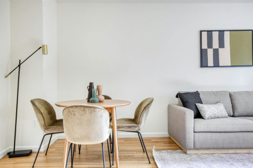 48th Avenue, Queens County, NY  - Gallery -  5