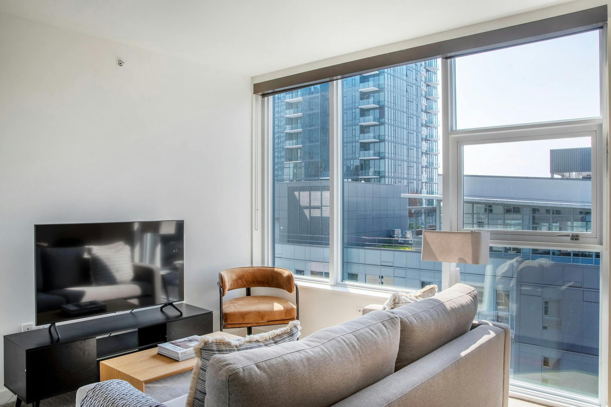  Entire Place  -  Northeast 10th Street, Bellevue, WA  - Gallery -  1
