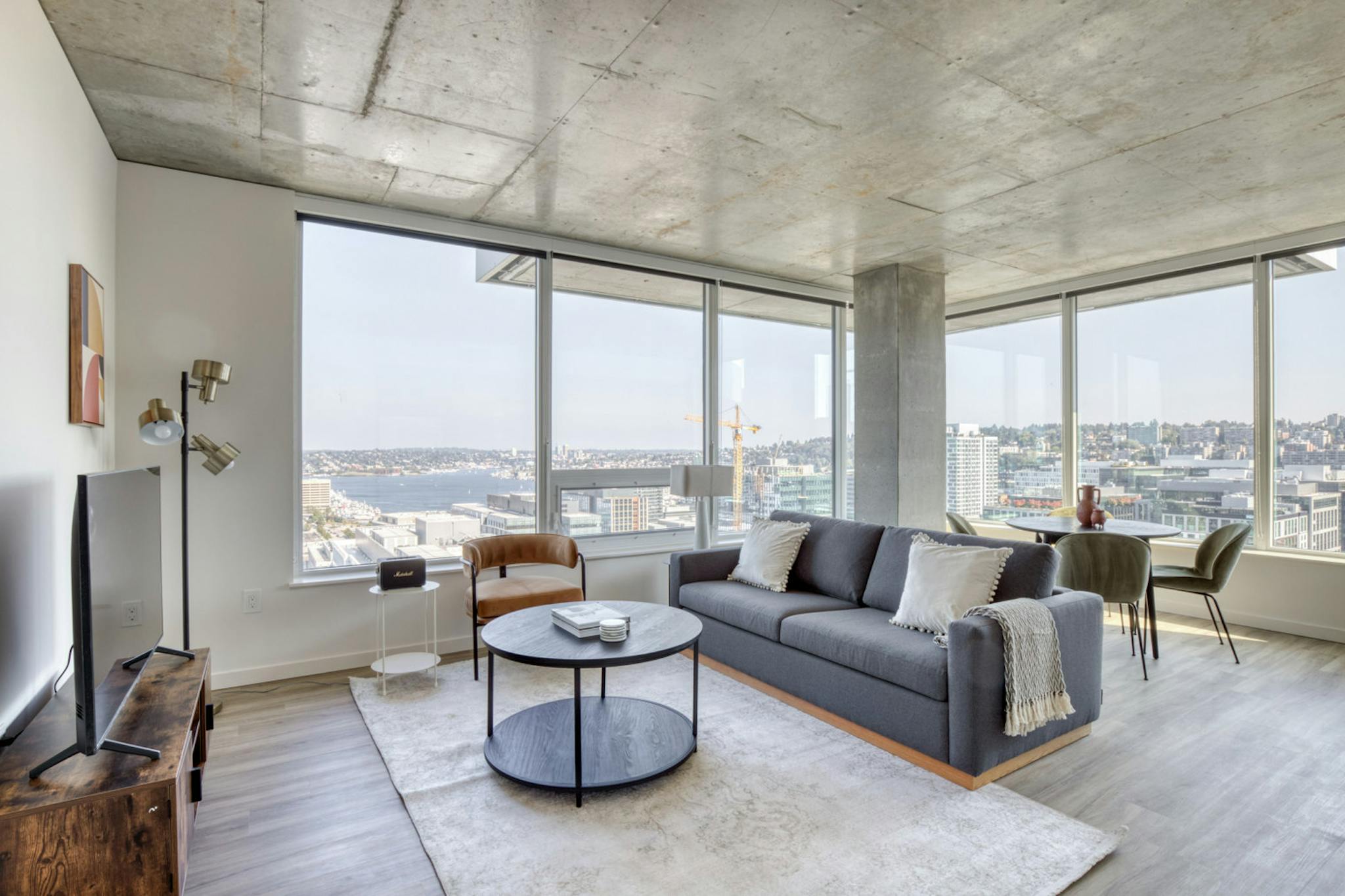 Entire Place - 8th Avenue North, Seattle, WA - Gallery - 1