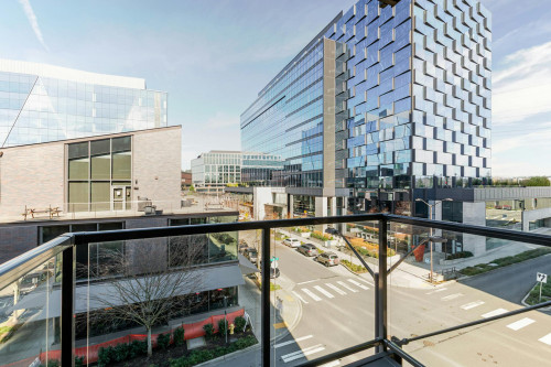 Northeast 12th Lane, Bellevue, WA  - Gallery -  5