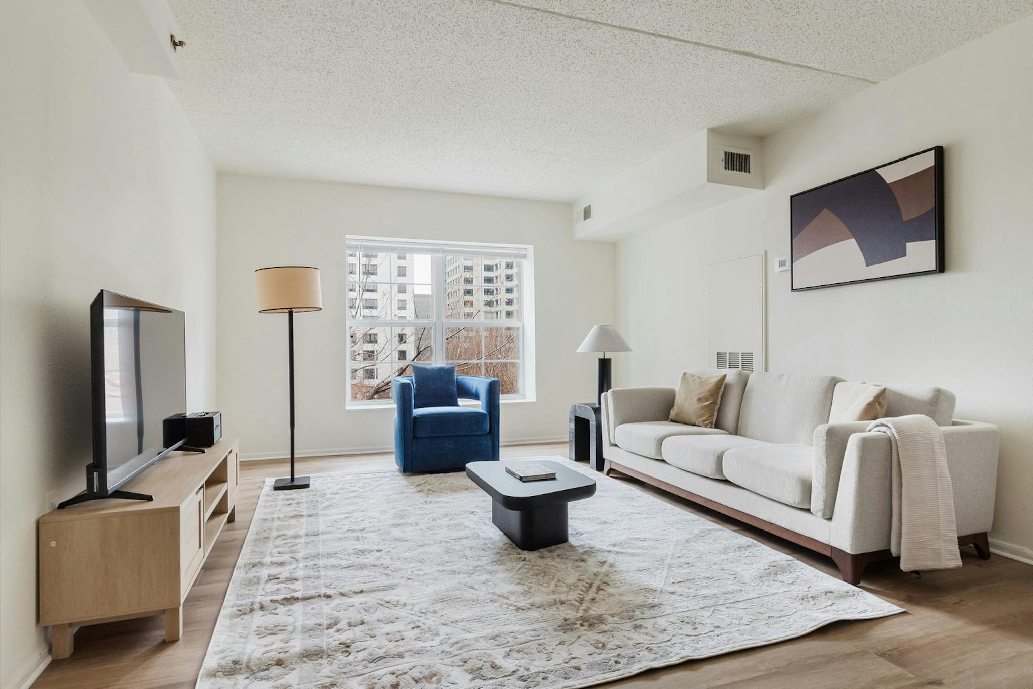 Entire Place - Washington Boulevard, Jersey City, NJ - Gallery - 1