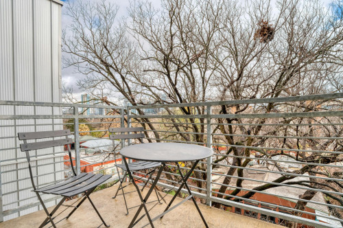 Toomey Road, Austin, TX