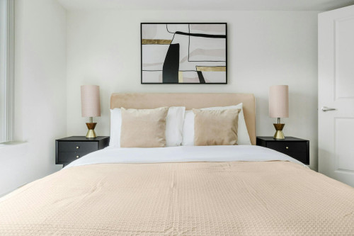 Bellevue Way Northeast, Bellevue, WA - Gallery - 10