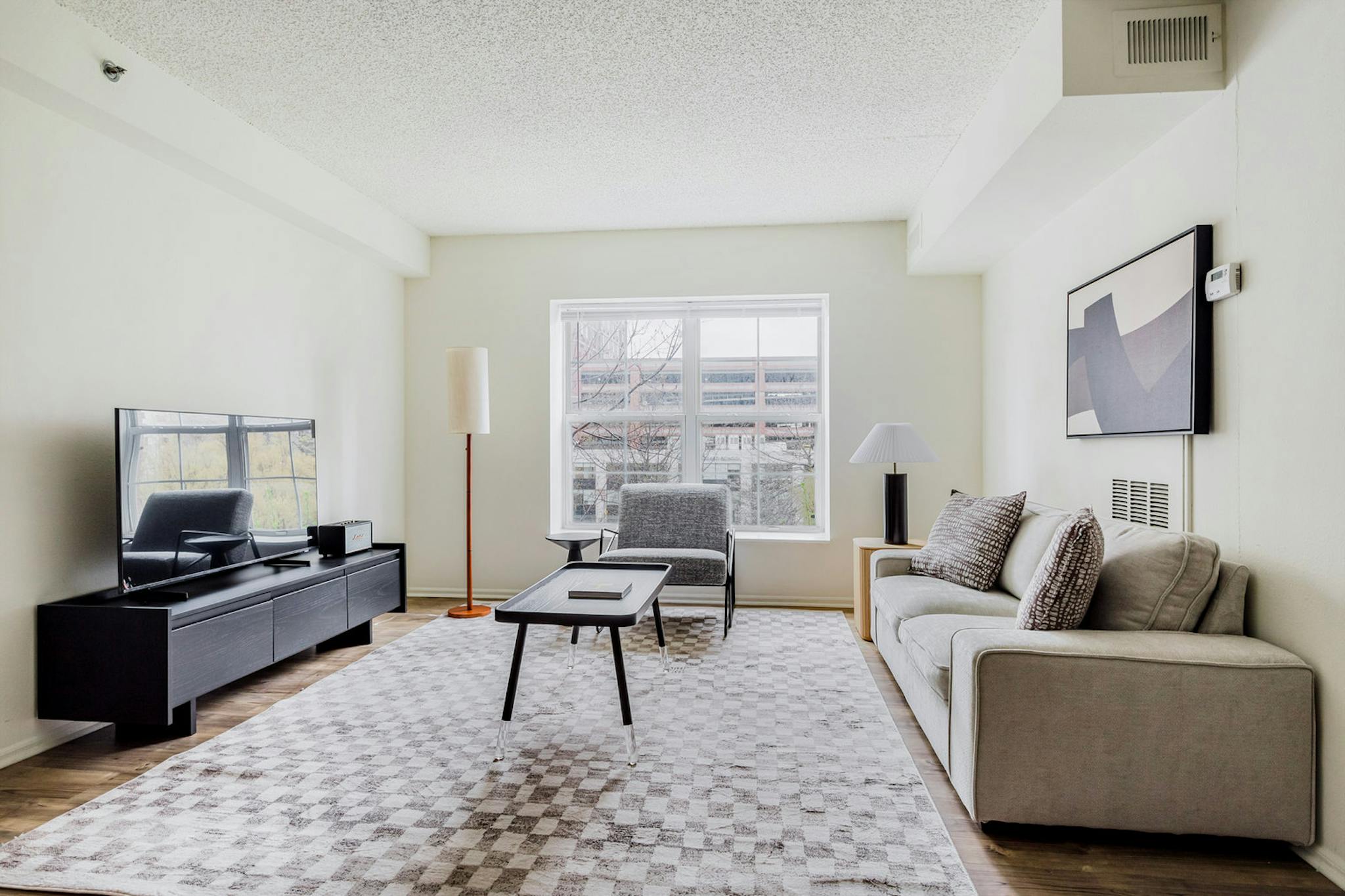 Entire Place - Washington Boulevard, Jersey City, NJ - Gallery - 1