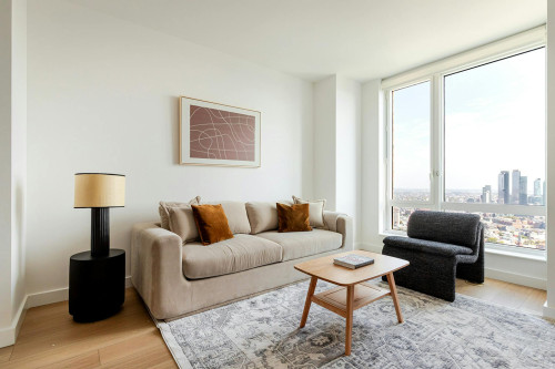 57th Avenue, Queens County, 