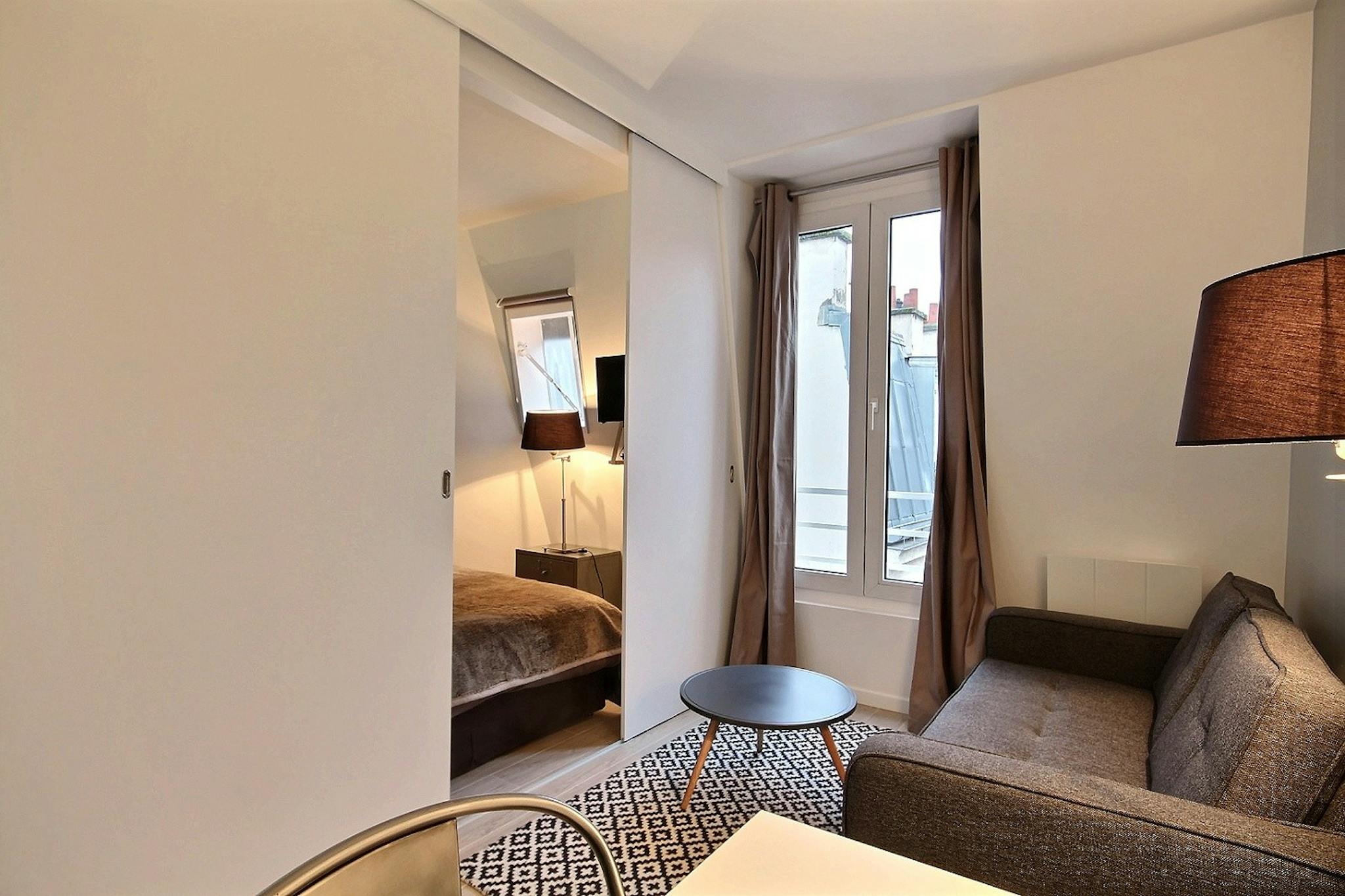 Entire Place - Rue des Bergers, Paris - Gallery - 1