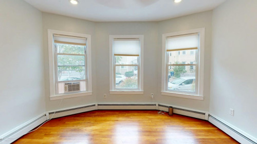 Rossmore St, Somerville, MA