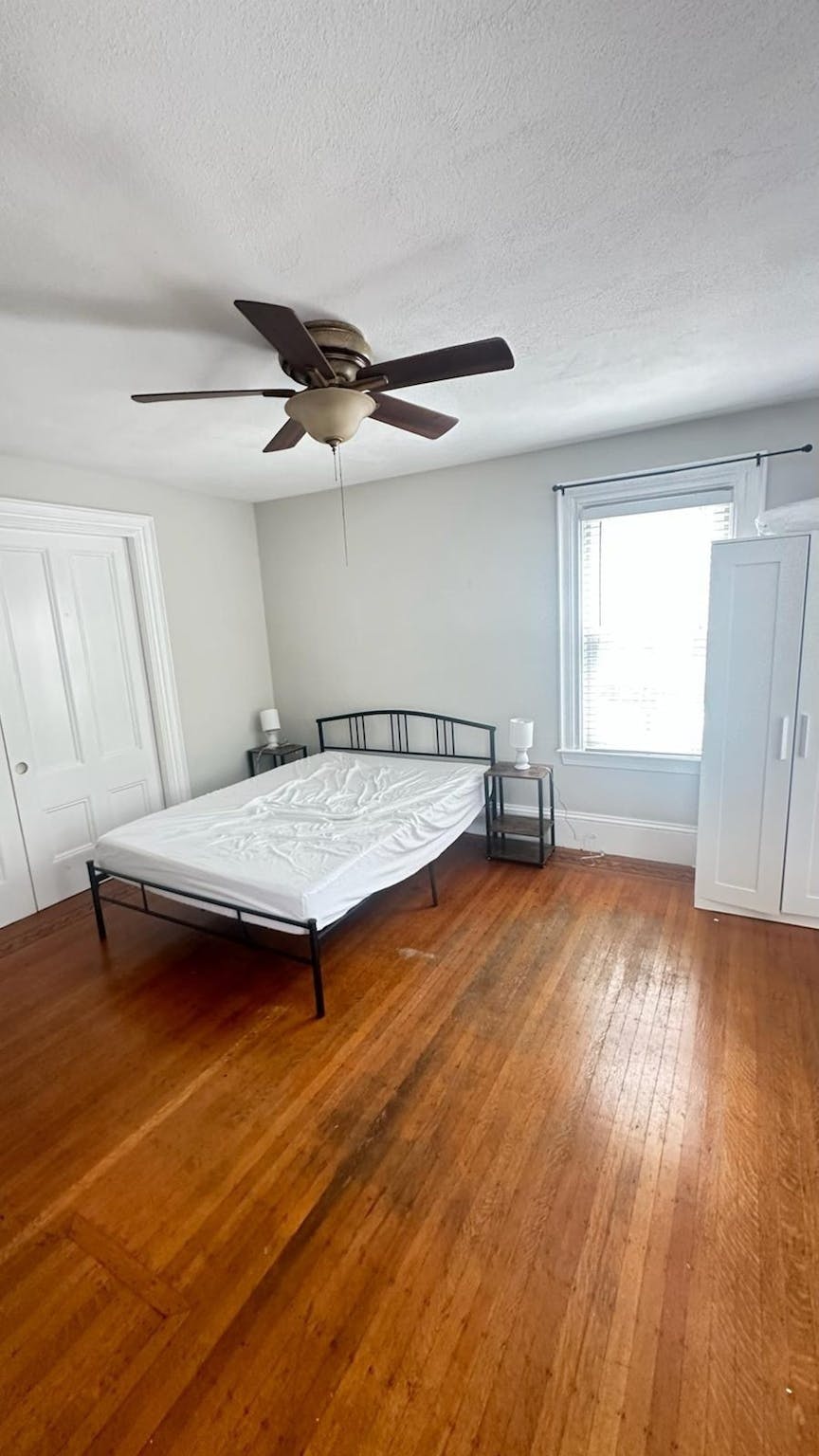 Private Room - 1
