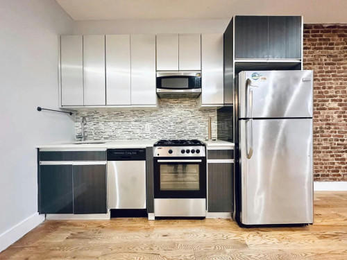Vernon Ave, Brooklyn, NY - Gallery - 7