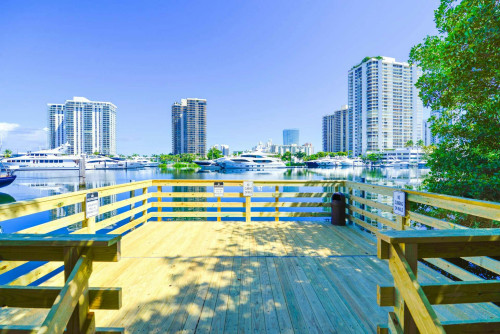 E Country Club Dr, Aventura, FL - Gallery - 67
