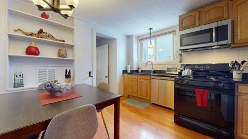 Washington Street, Brookline, MA - Gallery - 9