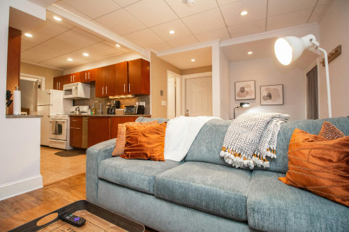 Beacon Street, Brookline, MA  - Gallery -  5