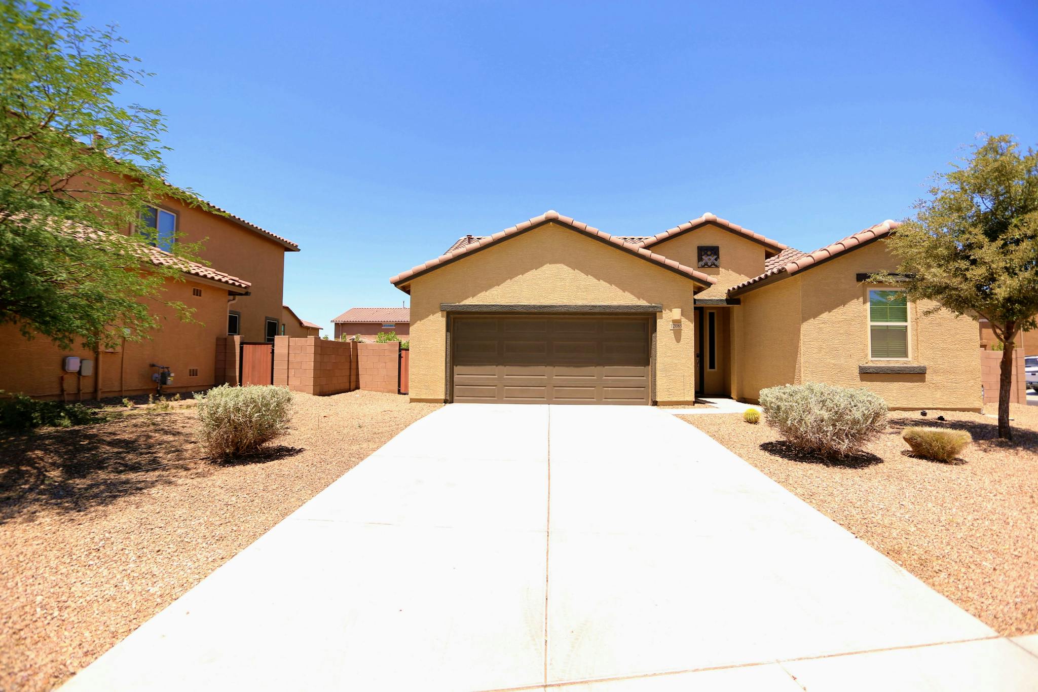  Entire Place  -  North Walz Drive, Marana, AZ  - Gallery -  1