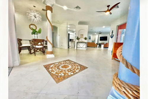 SW 28th Ln, Cape Coral, FL