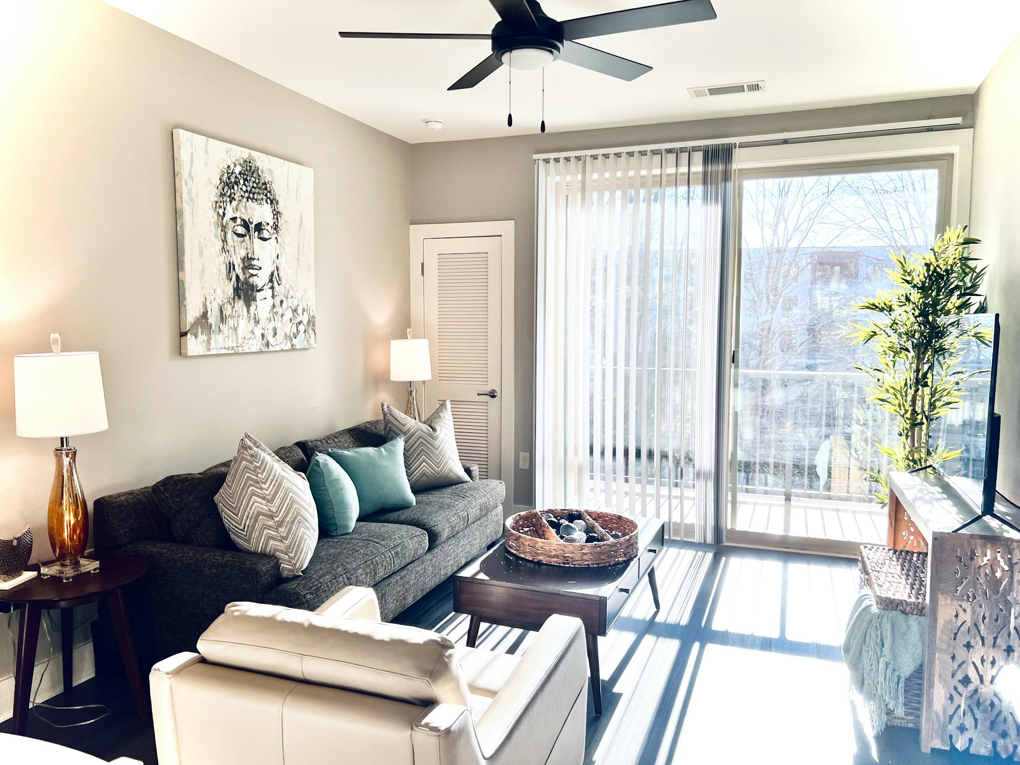 Entire Place - Sharon Township Ln, Charlotte, NC - Gallery - 1