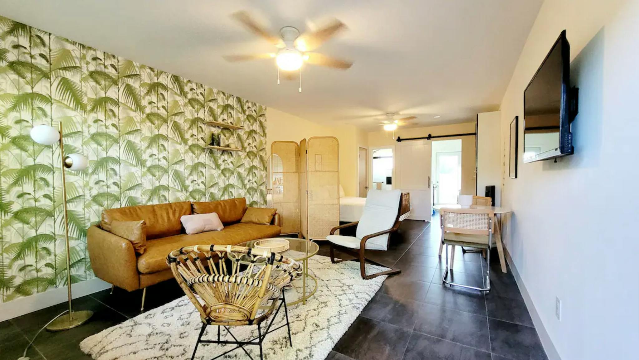 Entire Place - Meridian Ave, Miami Beach, FL - Gallery - 1