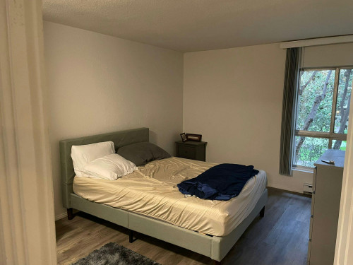 W Middlefield Rd, Mountain View, CA