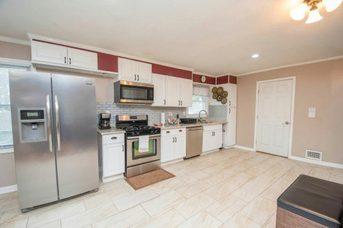 Kenora Dr SW, Atlanta, GA - Gallery - 10