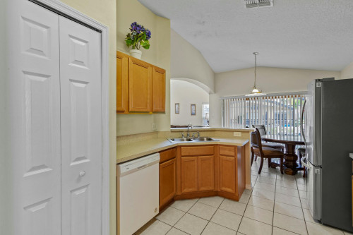 Rosso Dr, Davenport, FL