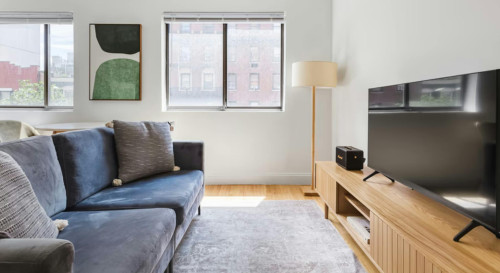 W 31st St, Brooklyn, NY