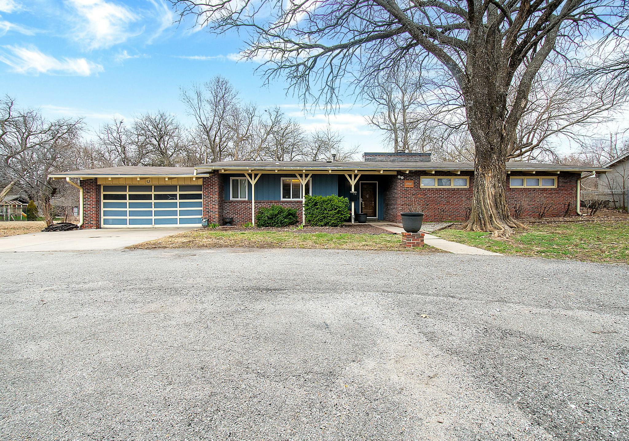 Entire Place - Maize Rd S, Wichita, KS - Gallery - 1