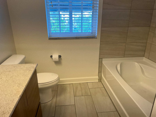 West Dixie Highway, Miami, FL - Gallery - 5