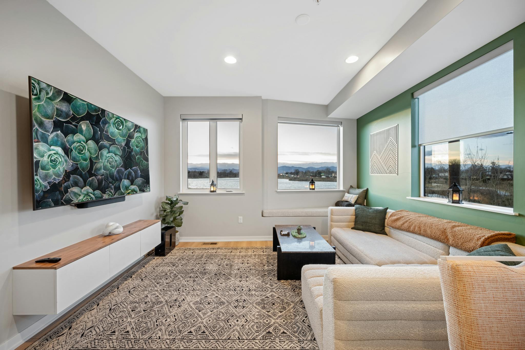  Entire Place  -  West 47th Avenue, Denver, CO  - Gallery -  1