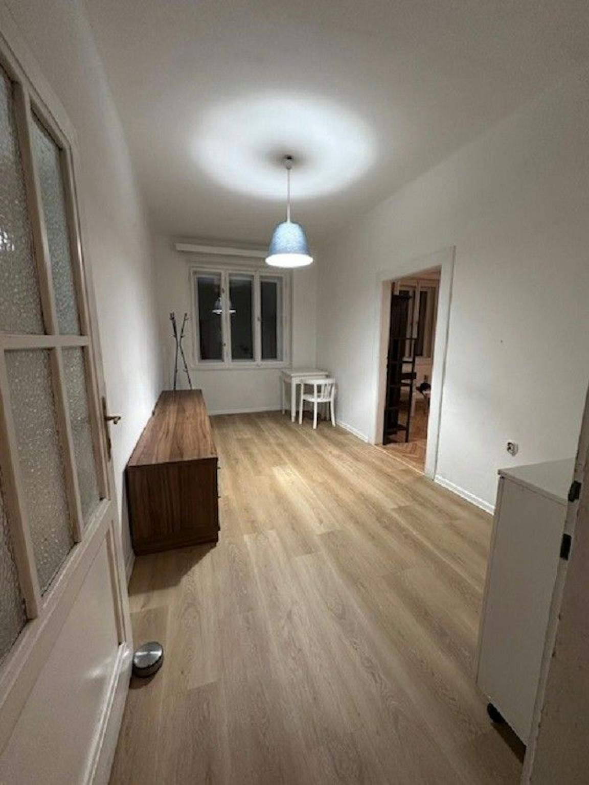 Entire Place - Holandská, Hlavní město Praha - Gallery - 1