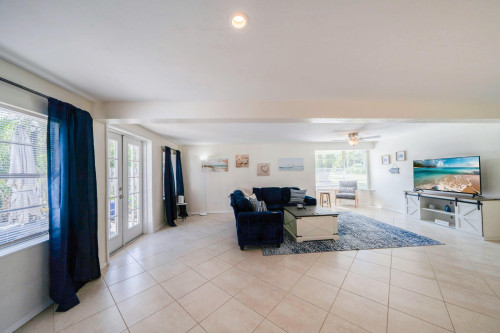 East Riverside Drive, Fort Myers, FL - Gallery - 10