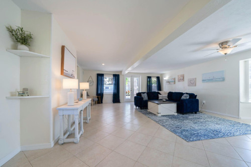 East Riverside Drive, Fort Myers, FL - Gallery - 6