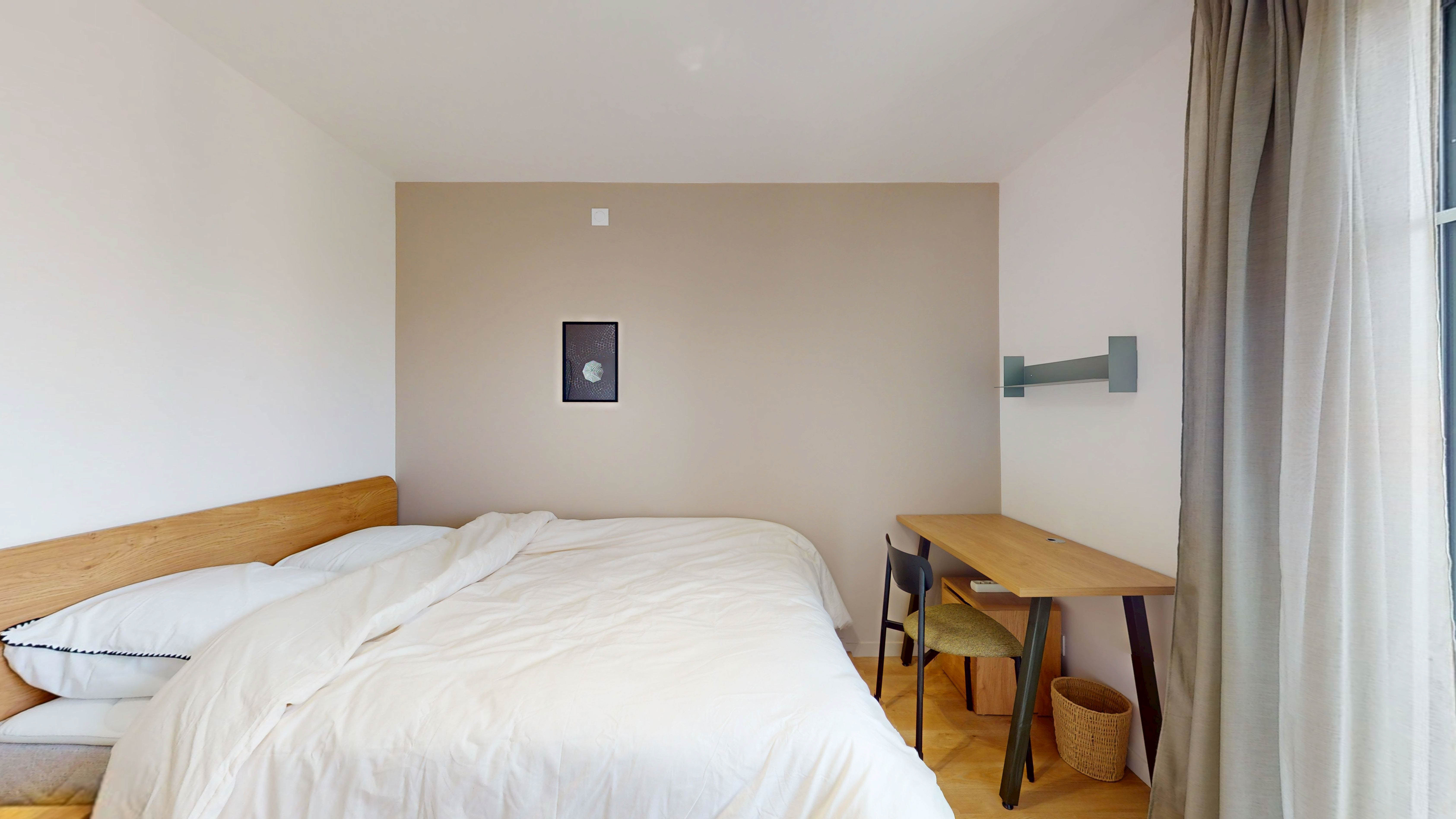 Room 207 - 5