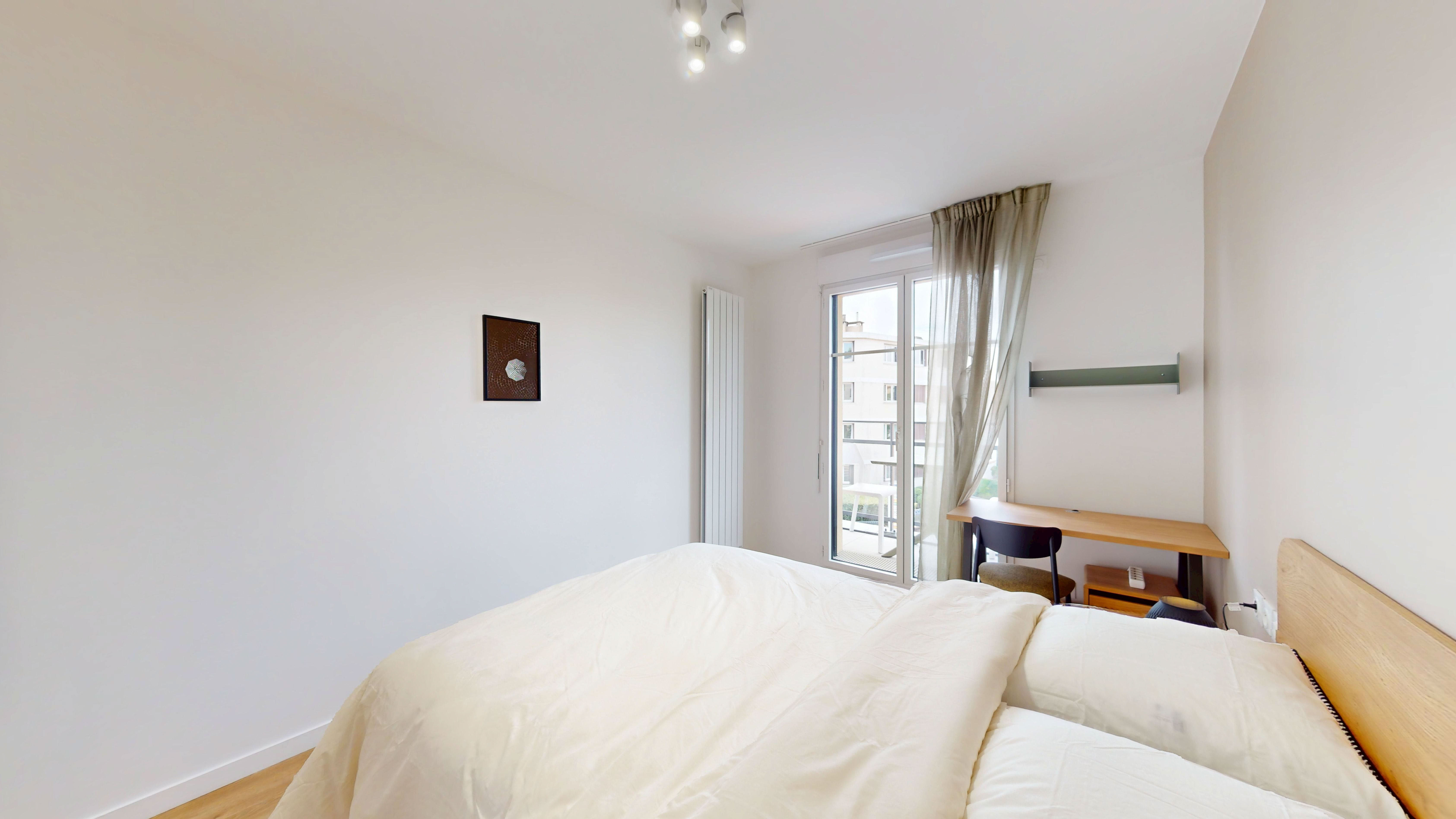 Room 208 - 5