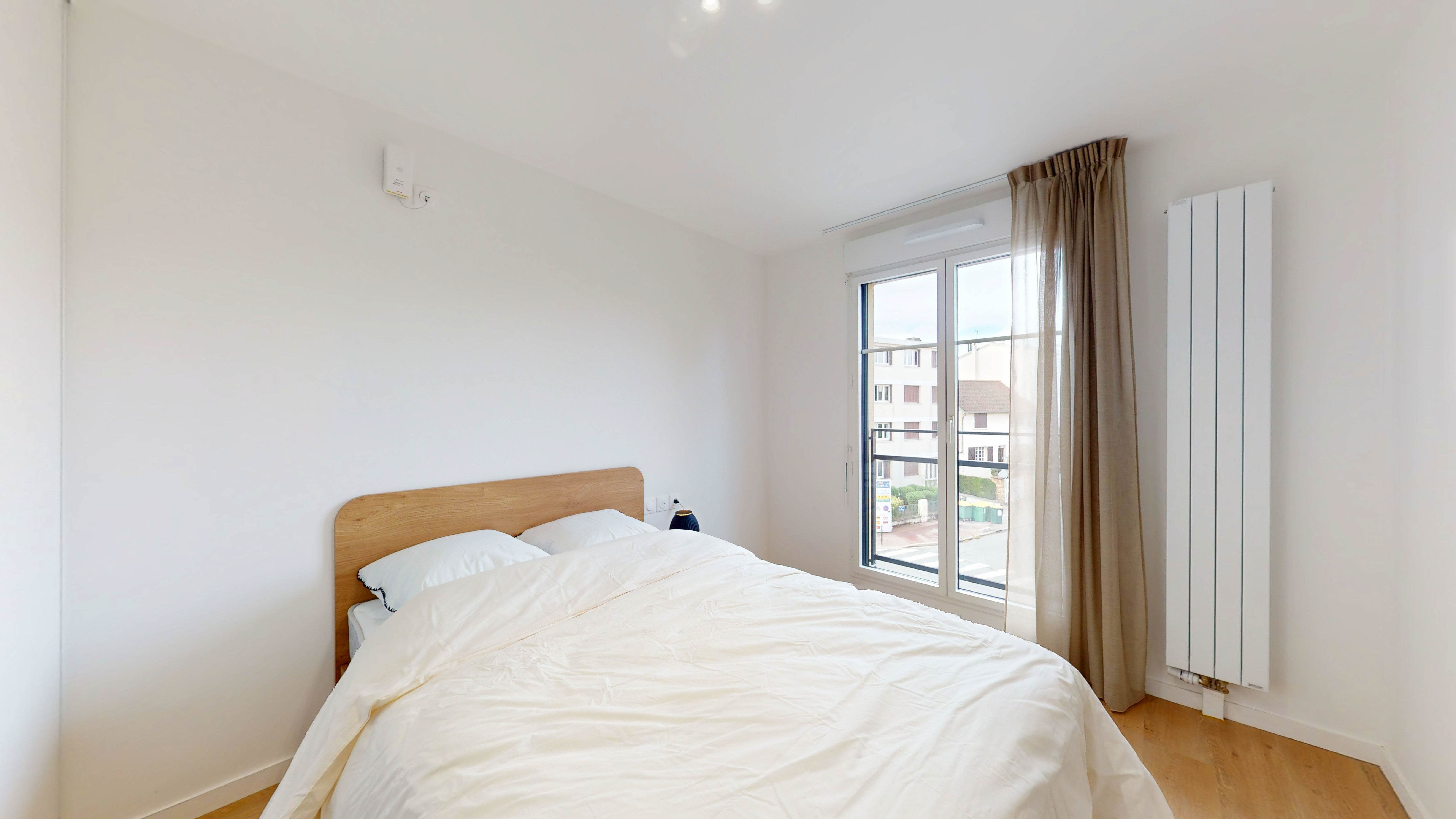 Room 209 - 6