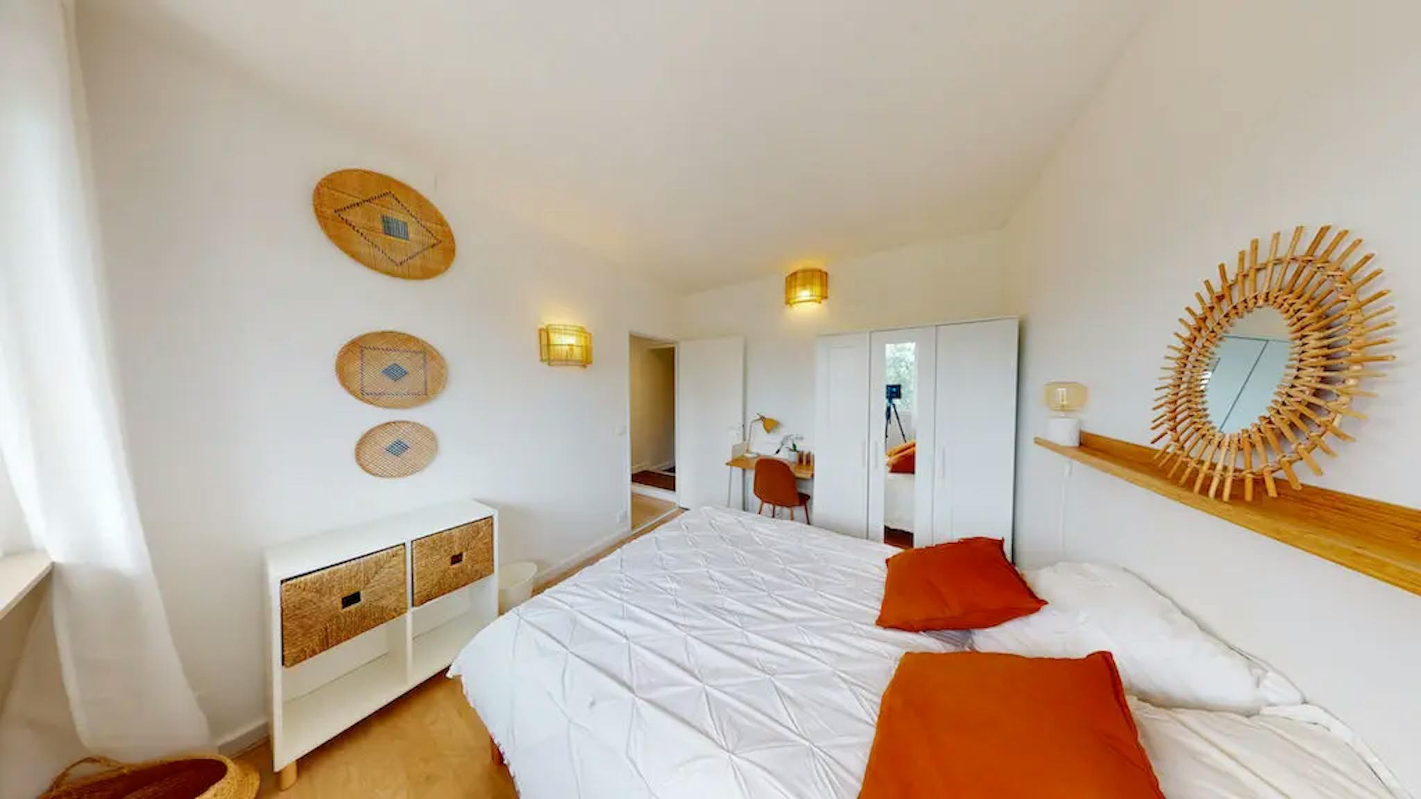 Private Room - Cours Aristide Briand, Caluire-et-Cuire - Gallery - 1