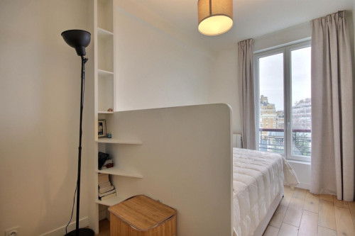 Admirable 1-bedroom apartment in Issy-les-Moulineaux