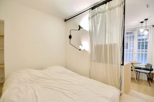 Cozy studio next to the Bonne Nouvelle subway station