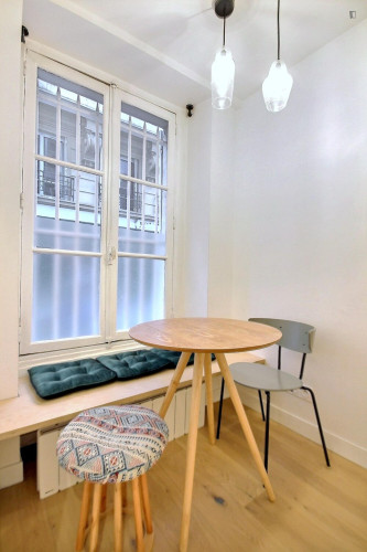 Cozy studio next to the Bonne Nouvelle subway station