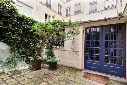 Appealing 1-bedroom apartment in Les Archives