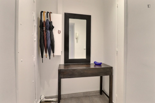 Welcoming 1-bedroom apartment in Ternes