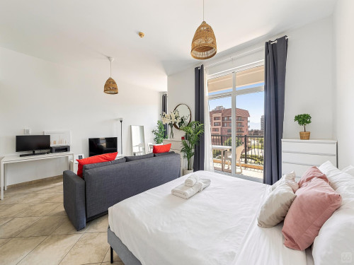 Regent Home - Gallery - 10
