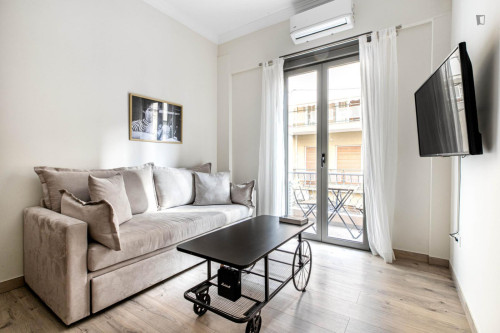 Amazing 2-bedroom apartment in Neapoli