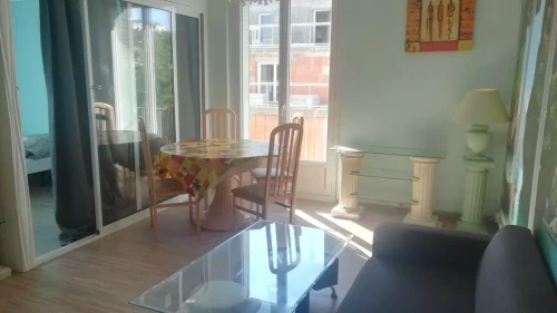 Room in shared apartment in Toulouse