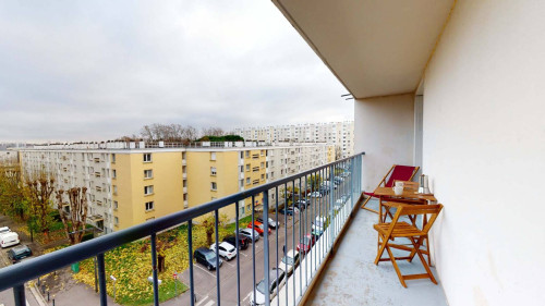 Room in a shared 12-bedroom apartment for rent in Rangueil-Sauzelong-Côteaux de Pech David-Lespinet.