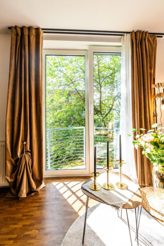 Black Mirror Detmold Free Wifi Free Parking - Gallery - 23