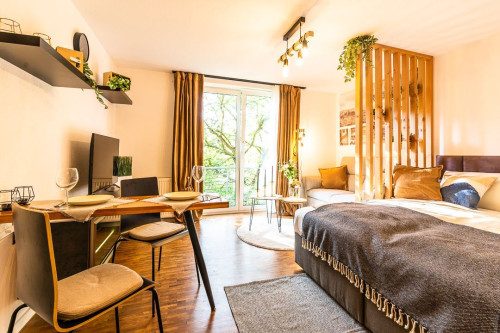 Black Mirror Detmold Free Wifi Free Parking - Gallery - 13