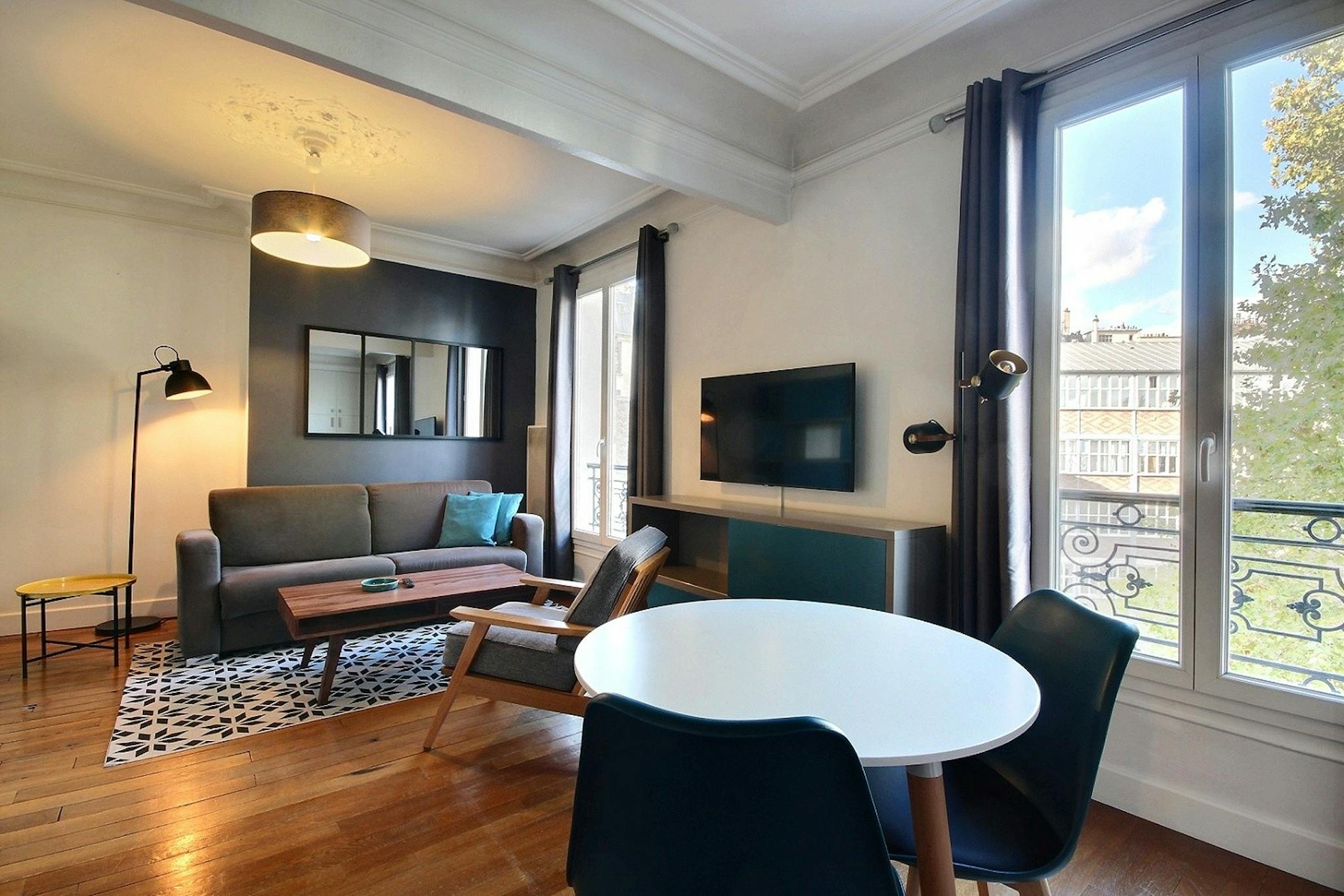 Entire Place - Rue Boulle, Paris - Gallery - 1