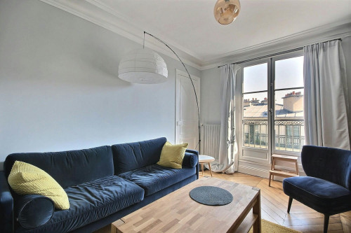 Rue Pavée, Paris  - Gallery -  5