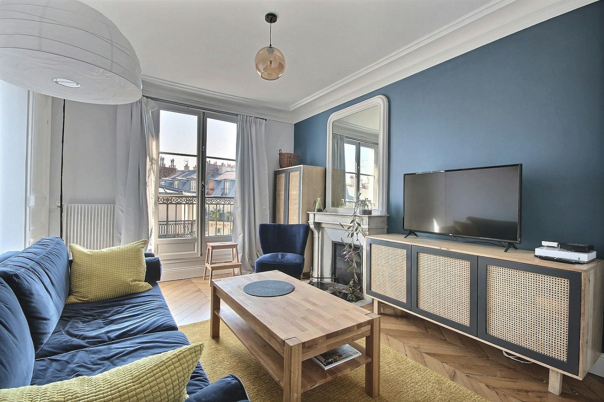 Entire Place - Rue Pavée, Paris - Gallery - 1