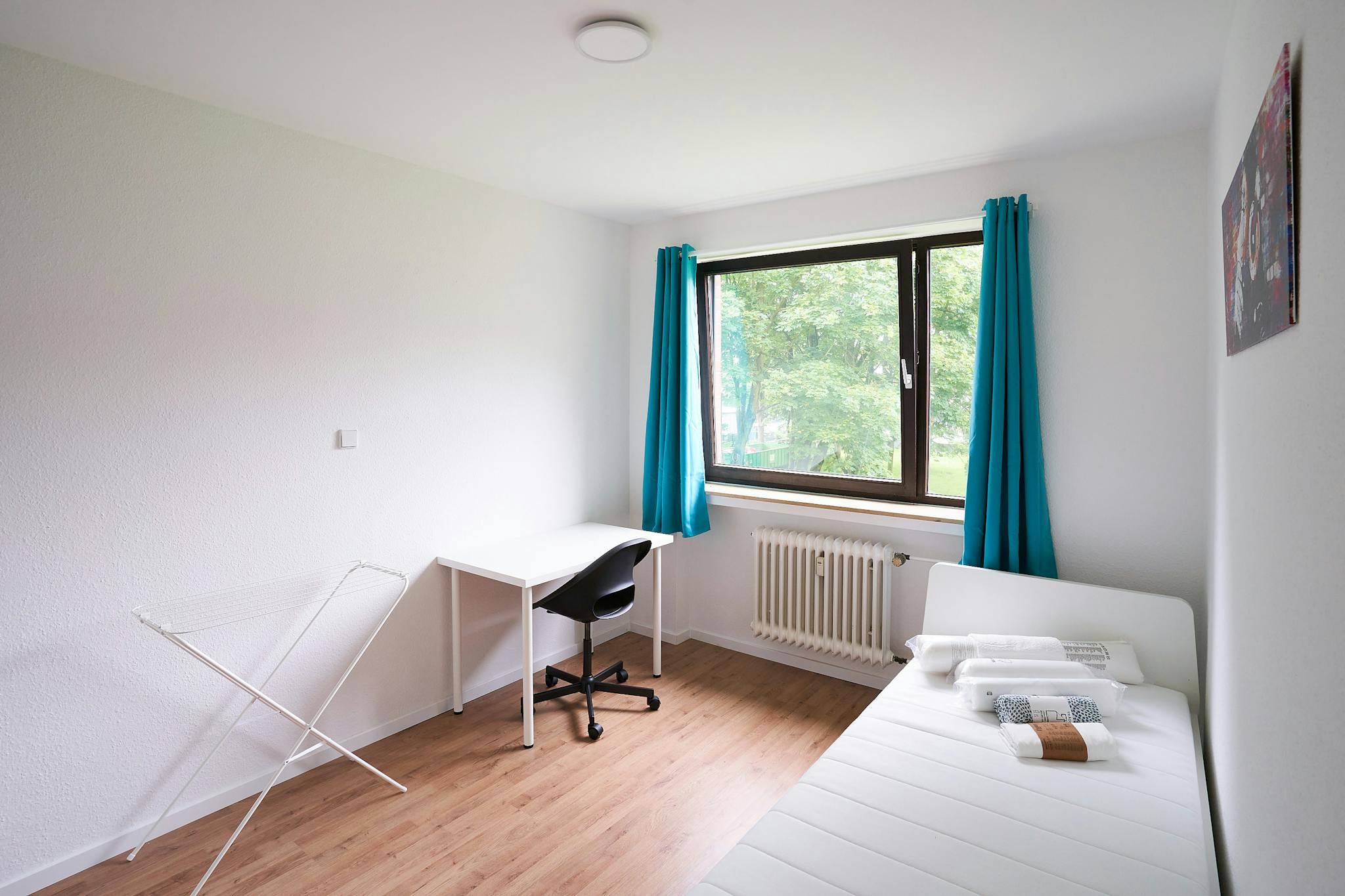 Private Room - Kölner Landstraße, Düsseldorf - Gallery - 1